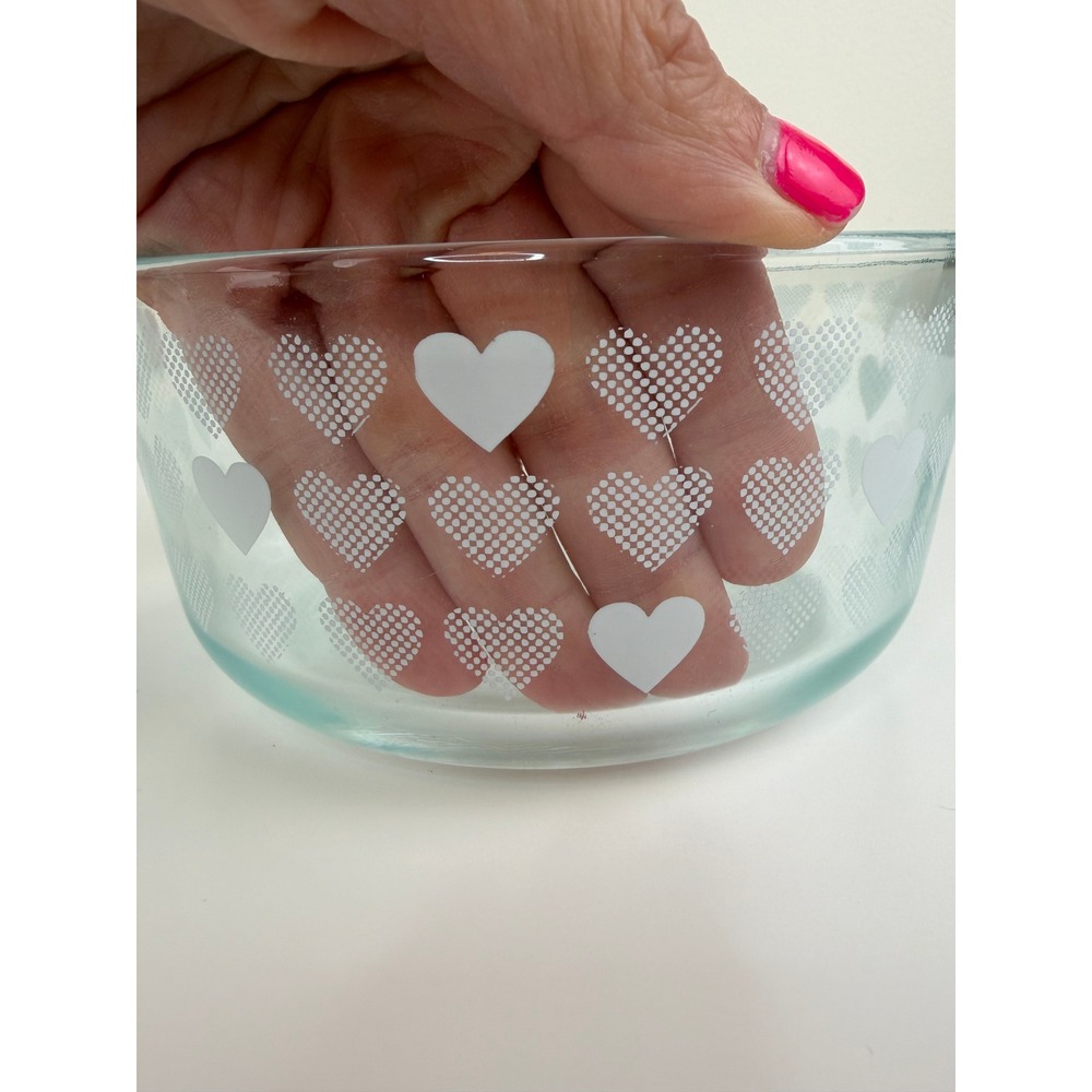 Pyrex 4 Cup 1 Quart Glass Bowl White Hearts Pattern 1L No Lid